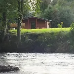 Scandinavian Lodges For Adults Www Killarneycabins Ie كيلارني