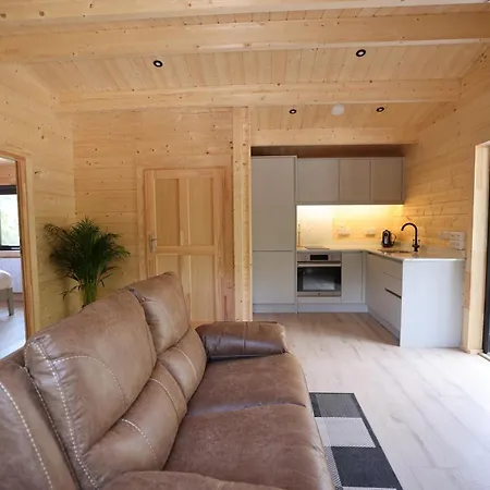 Chalé Killarneycabins Ie, Stunning Timber For Adults *